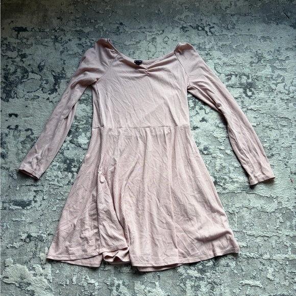 L.L. Bean Tops - Art Class Ribbed Long Sleeve Top in Pale Blush